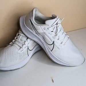 Nike Air Zoom Pegasus 38